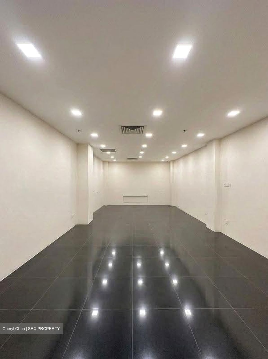 Sim Lim Square (D7), Retail #607892981